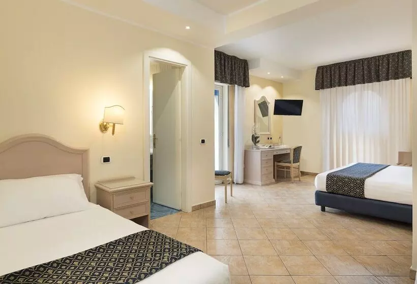 اتاق استاندارد سه نفره, Sant Alphio Garden Hotel & Spa