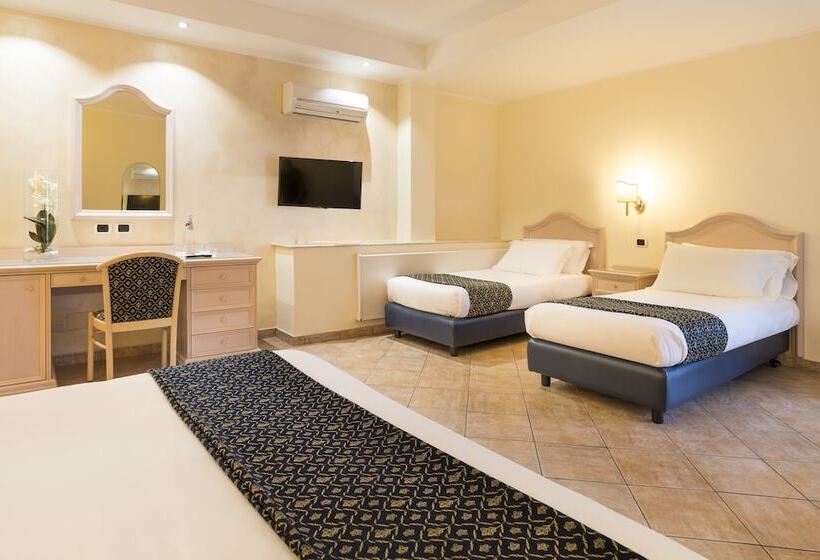 חדר סטנדרט לארבעה, Sant Alphio Garden Hotel & Spa