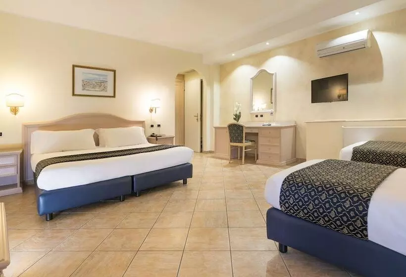 اتاق استاندارد چهار تخته, Sant Alphio Garden Hotel & Spa
