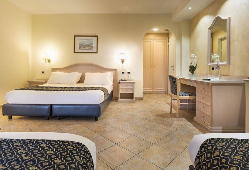 Четырехместный Номер Стандарт, Sant Alphio Garden Hotel & Spa