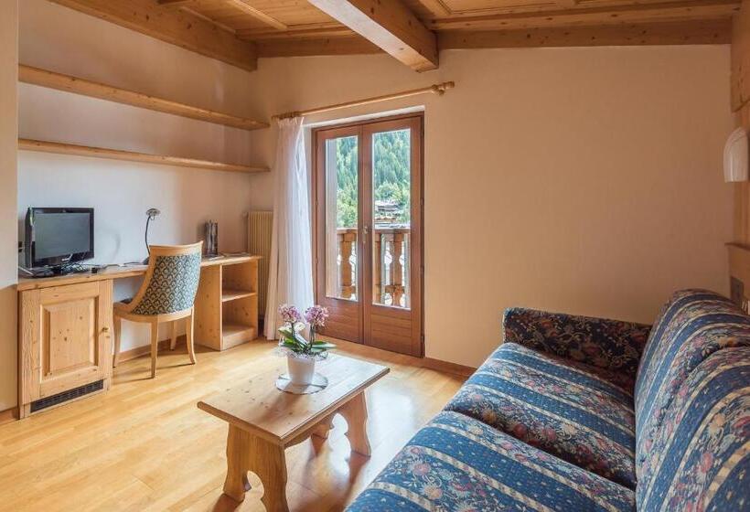 주니어 스위트, St. Raphael