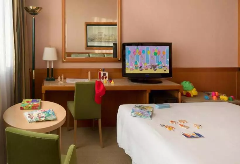ファミリールーム, Starhotels President