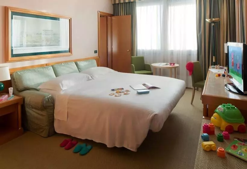 ファミリールーム, Starhotels President