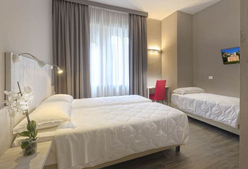 חדר קלאסי לשלושה, Terme Di Frasassi