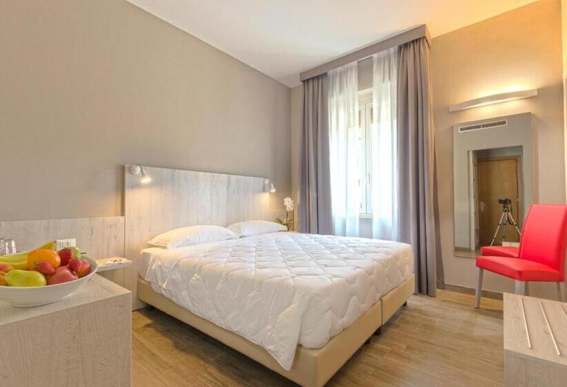 חדר סופריור עם טרסה, Terme Di Frasassi