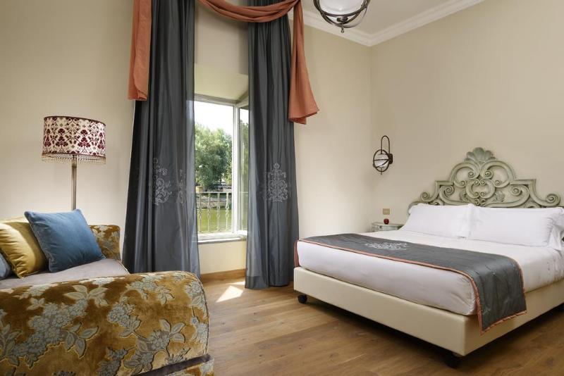 سوییت, Ville Sull'arno