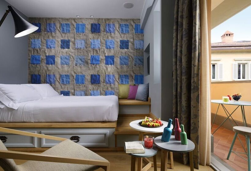 اتاق سوپریور, Ville Sull'arno