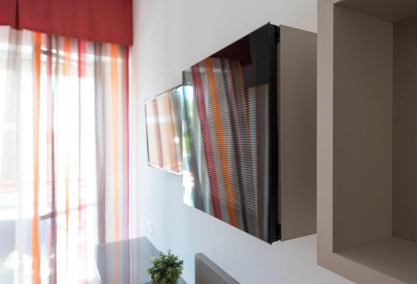 スタンダードシングルルーム, Zenit