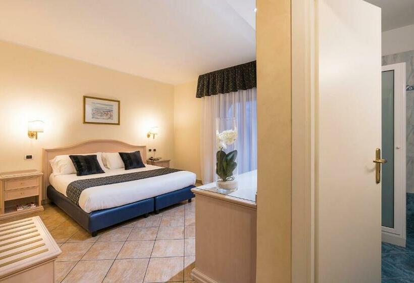 חדר סטנדרט עם מרפסת, Sant Alphio Garden Hotel & Spa