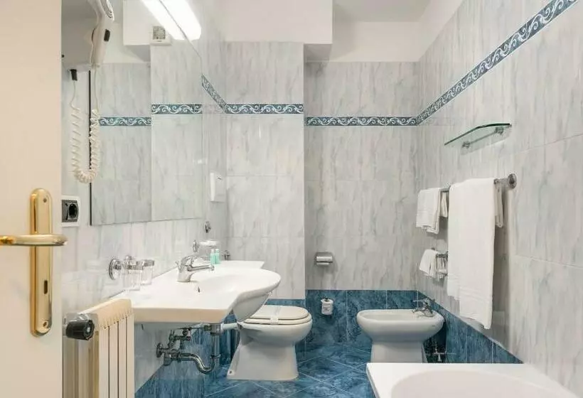اتاق استاندارد چهار تخته, Sant Alphio Garden Hotel & Spa