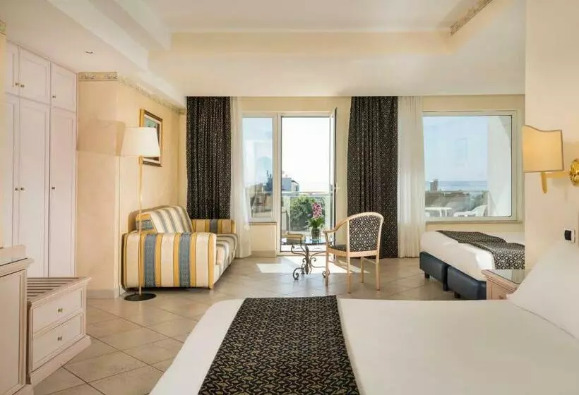 سوییت با چشم‌انداز دریا, Sant Alphio Garden Hotel & Spa