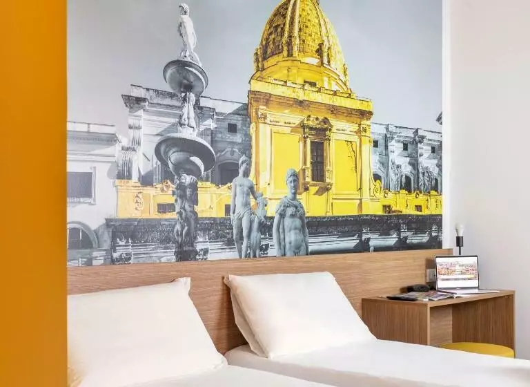 اتاق استاندارد با چشم‌انداز, B&B Hotel Palermo Quattro Canti