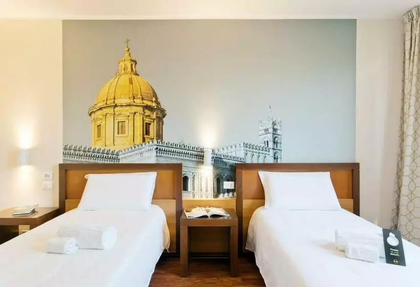 اتاق استاندارد با چشم‌انداز, B&B Hotel Palermo Quattro Canti