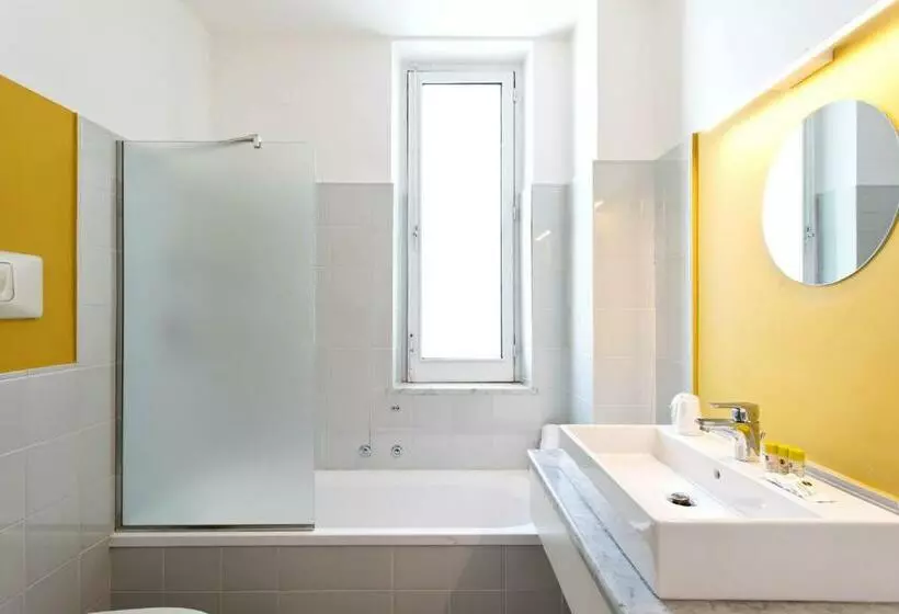 اتاق استاندارد با چشم‌انداز, B&B Hotel Palermo Quattro Canti