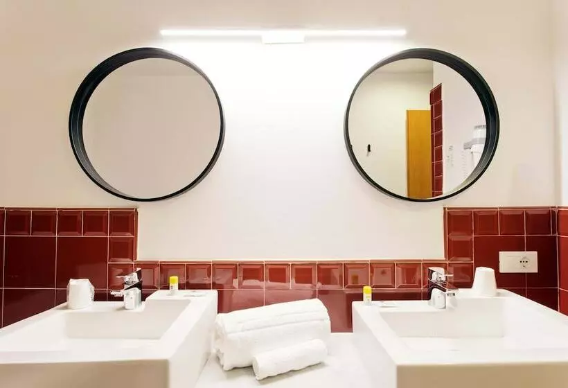 سوییت جونیور, B&B Hotel Palermo Quattro Canti