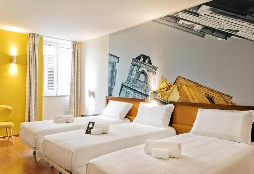 اتاق استاندارد سه تخته با چشم‌انداز, B&B Hotel Palermo Quattro Canti