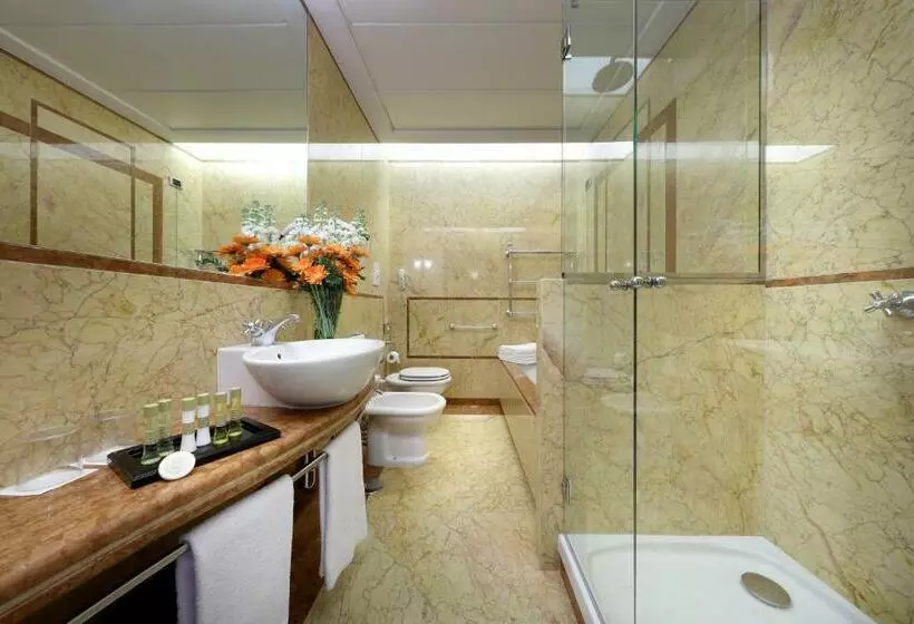اتاق سوپریور یک تخته, Eurostars Hotel Excelsior