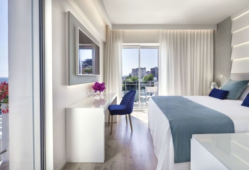 デラックスルーム, Atlantic Hotel & Spa