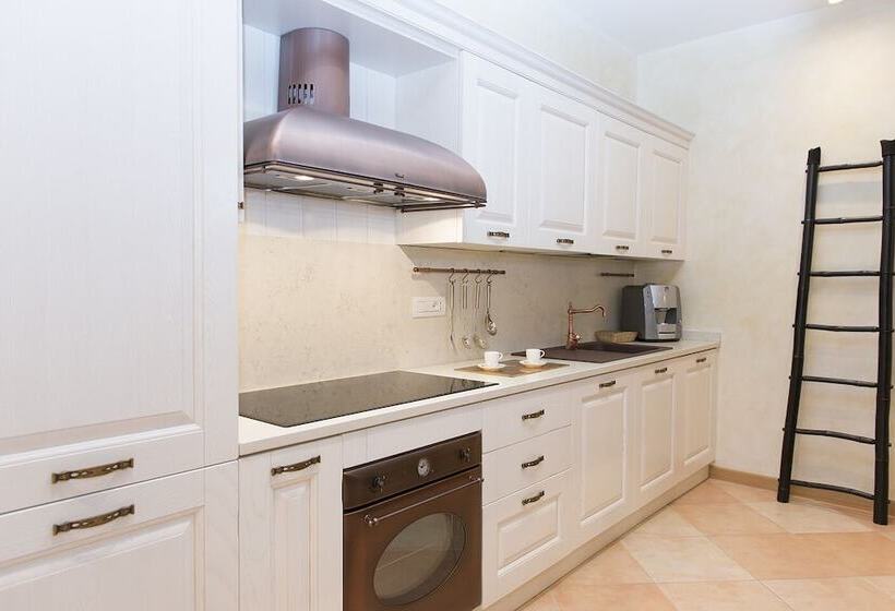 Апартаменты 3 Спальни, Baglioni Resort Alleluja