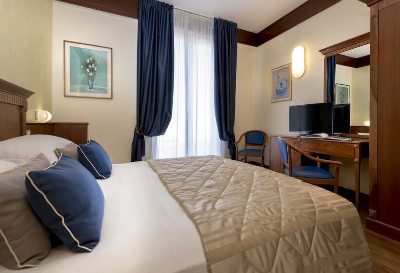 Camera Standard, Bellevue