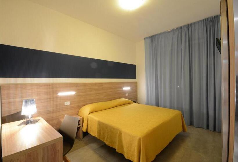 带海景的标准房, Caravelle