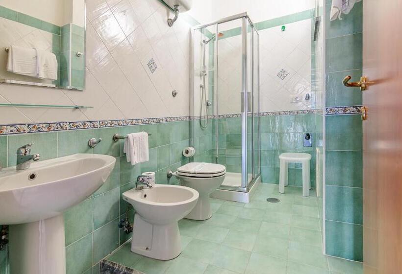 １階の１ベッドルームアパートメント, Cerere