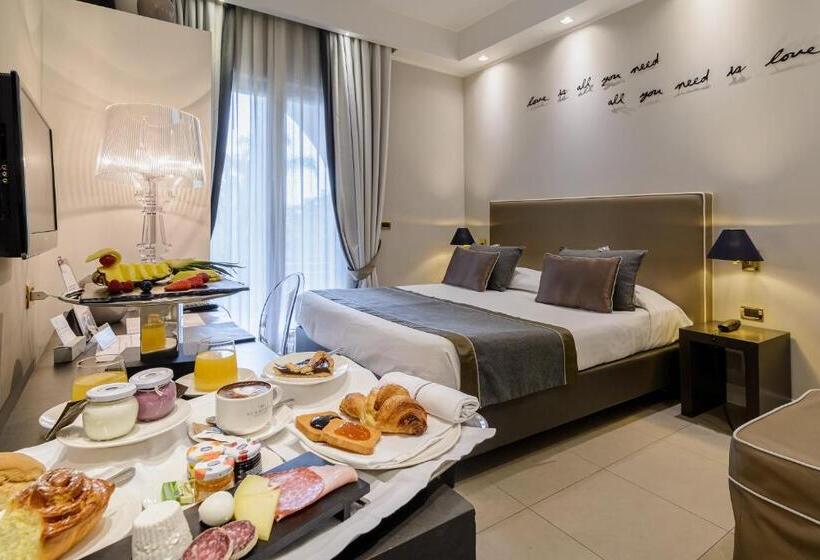 スタンダードトリプルルーム, Cerere