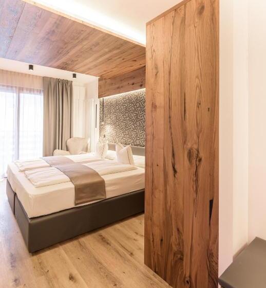 Номер Стандарт, Cevedale Living Romance