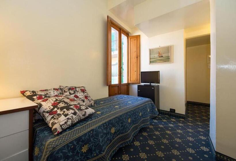 غرفة قياسية فردية, Corallo