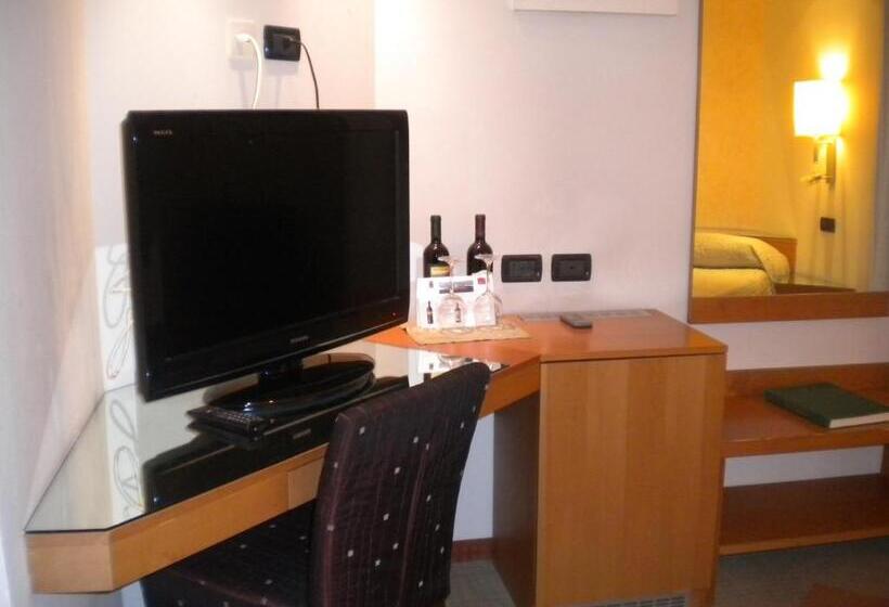 スタンダード４人部屋, Corallo