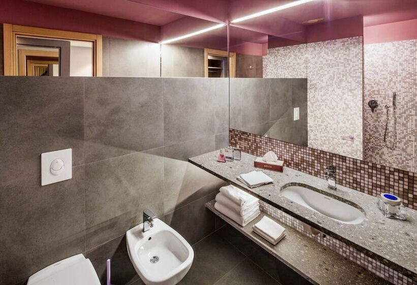 标准间带双人床, Da Vinci