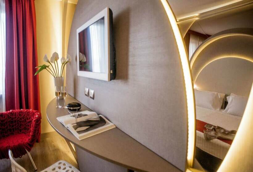 小型套房, Da Vinci