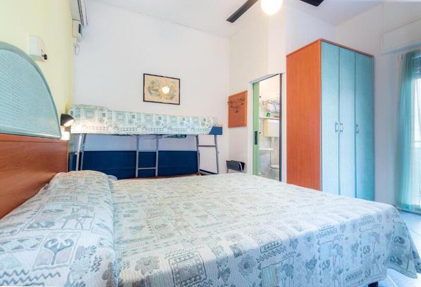 غرفة قياسية رباعية, Diamond