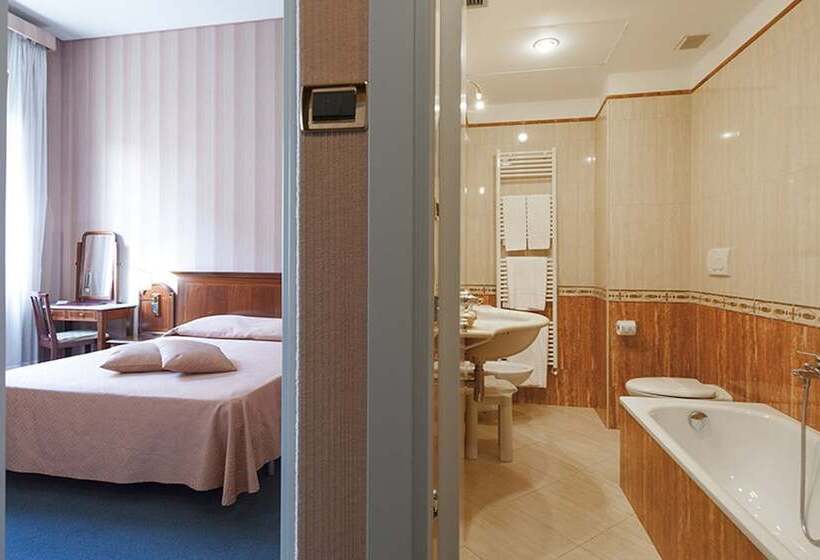 اتاق استاندارد, Esplanade