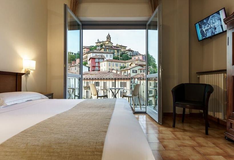 חדר סופריור, Il Grappolo D'oro