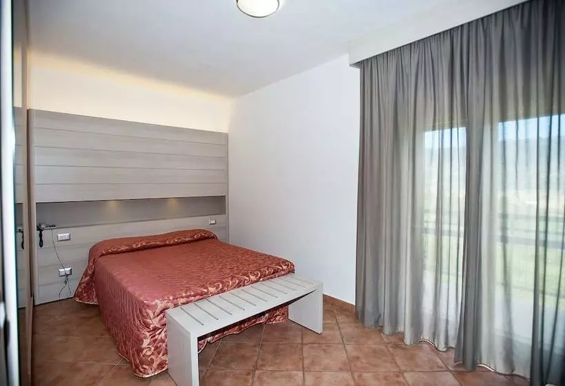 スタンダードトリプルルーム, Magnola Palace
