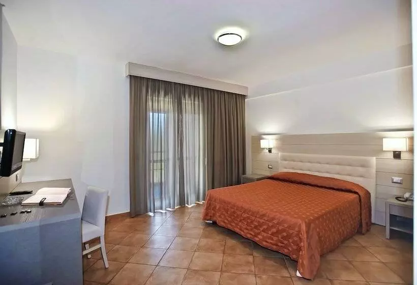 スタンダードトリプルルーム, Magnola Palace