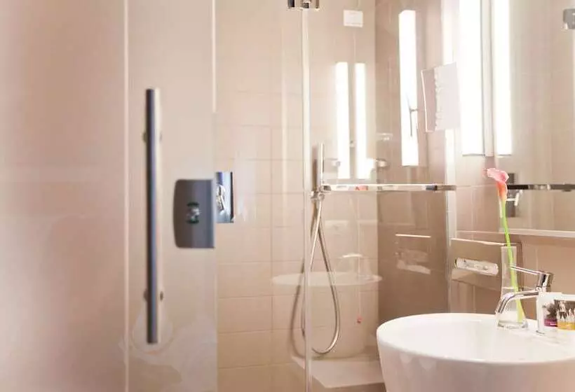 Superior Room with Views, Mercure Roma Centro Colosseo