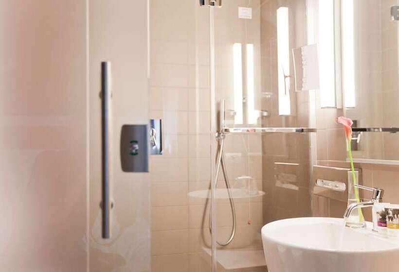 חדר יחיד קלאסי, Mercure Roma Centro Colosseo