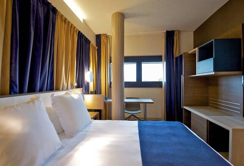 اتاق سوپریور, Mercure Roma Centro Colosseo