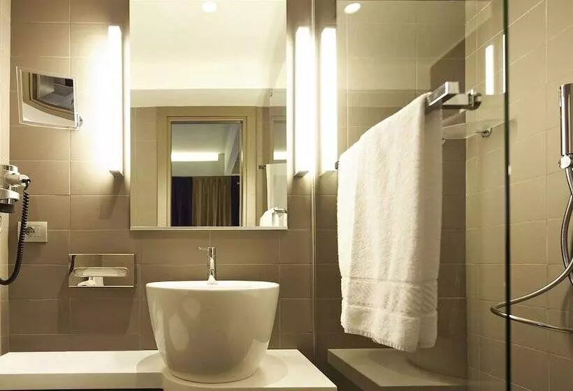 Prestige Room, Mercure Roma Centro Colosseo