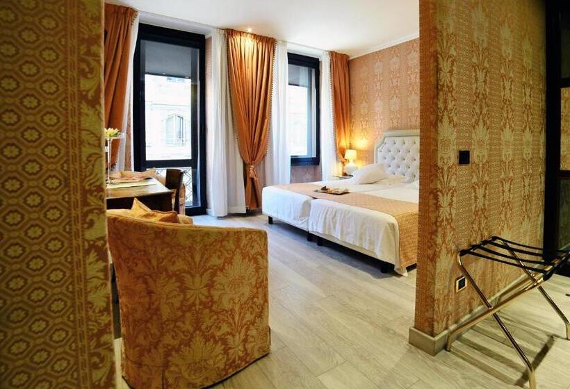 חדר סטנדרט, Pierre Milano