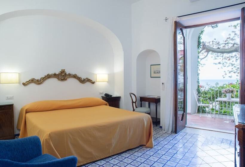Quarto Estandar Vista Jardim, Poseidon