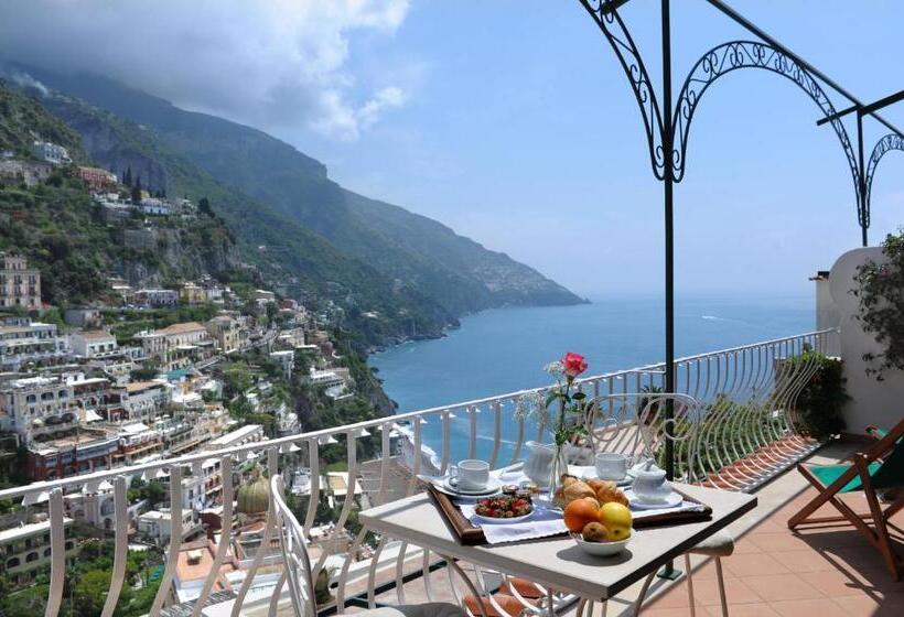 デラックスジュニアスイート, Poseidon