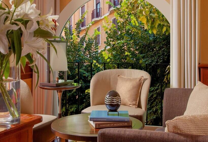 סוויטה דלוקס, Bio Hotel Raphael   Relais & Châteaux