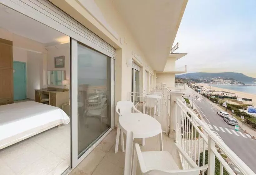اتاق استاندارد با چشمانداز دریا, Numana Palace