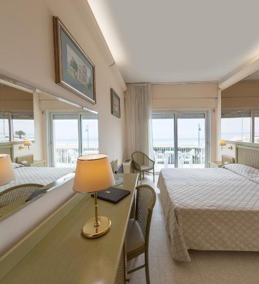 1ベッドルームアパートメントをつなぐ, Numana Palace