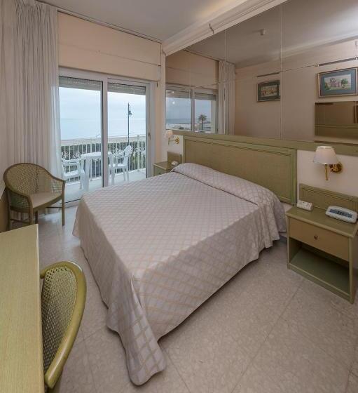 1ベッドルームアパートメントをつなぐ, Numana Palace