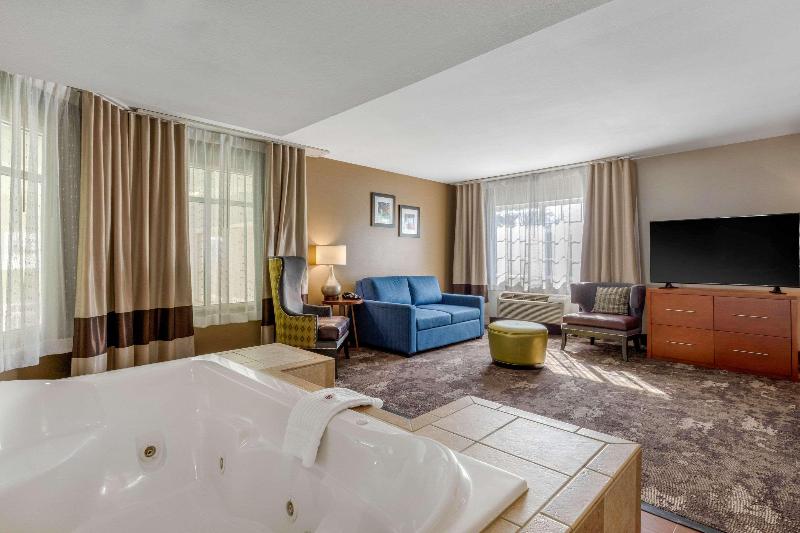 اتاق سوپریور, Sangallo Palace