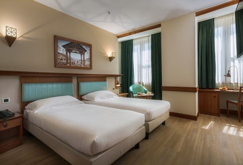 اتاق استاندارد, Sangallo Palace